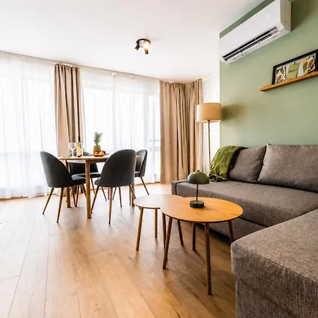 Vesta View- Panoramic Apartment With Free Parking In Veliko Tarnovo Apartment Veliko Tarnovo