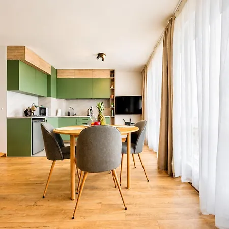 Vesta View- Panoramic Apartment With Free Parking In Veliko Tarnovo *