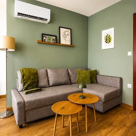 Apartment Vesta View- Panoramic Apartment With Free Parking In Veliko Tarnovo
