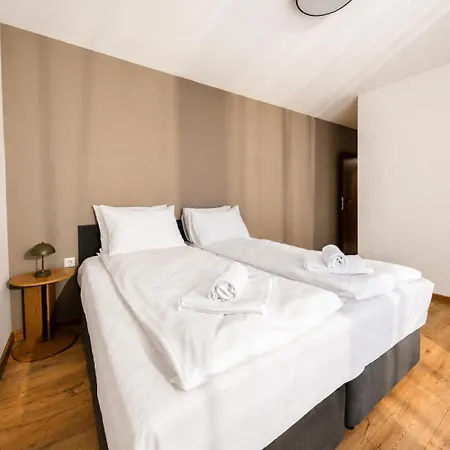 Apartment Vesta View- Panoramic Apartment With Free Parking In Veliko Tarnovo