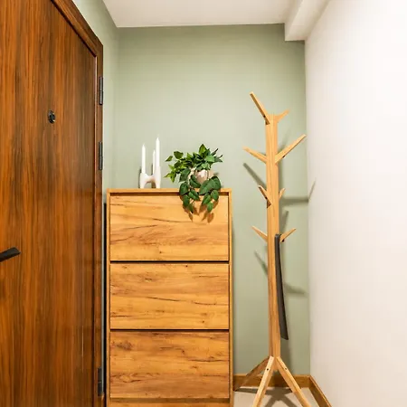 Vesta View- Panoramic Apartment With Free Parking In Veliko Tarnovo *